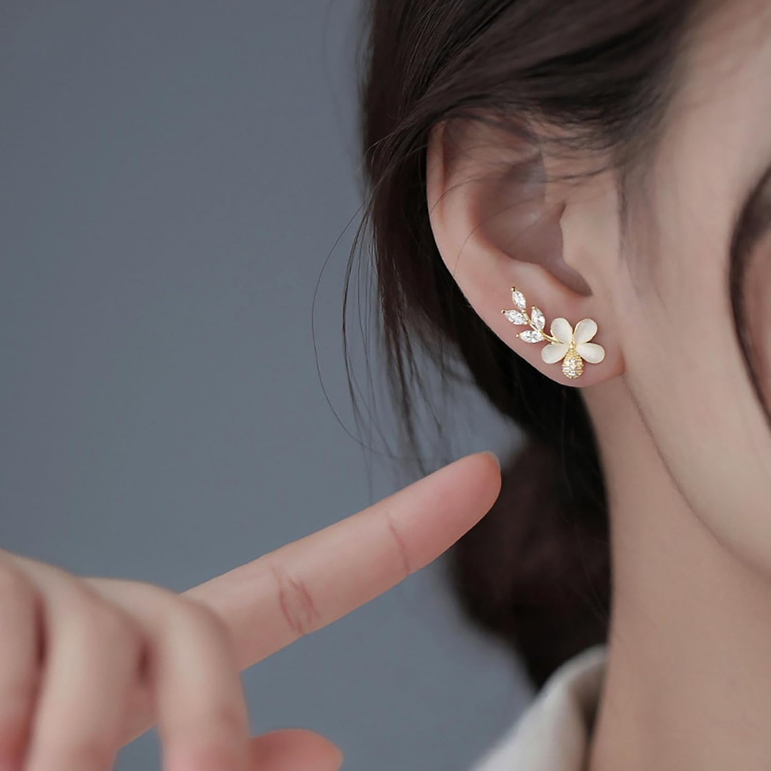 Vintage Crystal Flower Ear Climber Earrings Moonstone Flower Dangle Earrings Gold Cz Leaf Drop Earrings Rhinestone Leaf Stud Earrings Jewelry for Women - Image 6