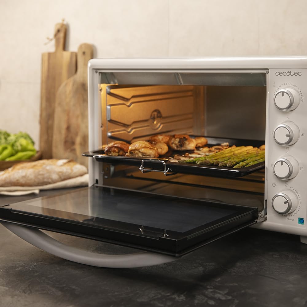Cecotec Tischkonvektionsofen 60 Liter Bake&Toast 6090 White Gyro. 2200 W, Innenbeleuchtung, 12 Funktionen, Temperatur bis zu 230°C, Doppelglastür, Inklusive Drehspieß