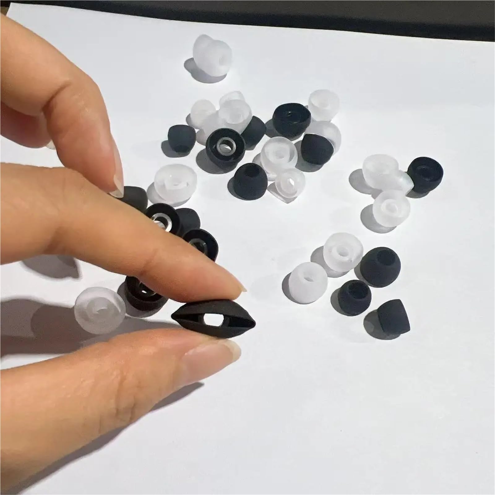 Lot de 180 embouts de rechange en silicone pour écouteurs intra-auriculaires (noir)