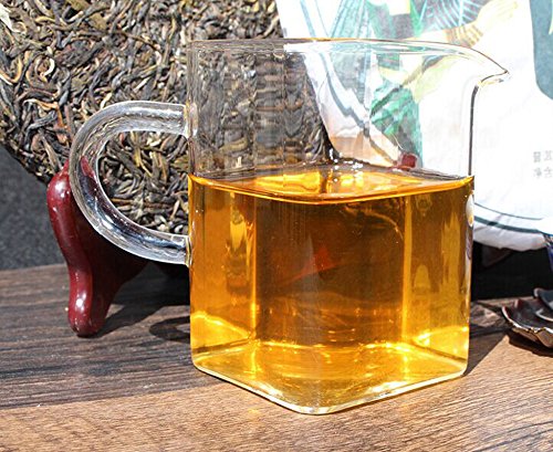 Image of Yunnan Menghai Qing Bing Old Pure Wild Organic Puerh Raw Tea Pu'er Tea Large Leaves Shai Qing Mao Cake Tea 357g (12.59 Oz)