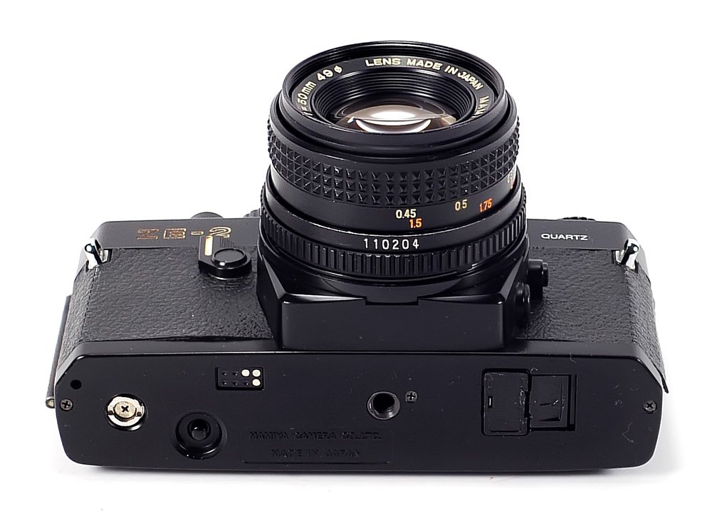 Mamiya ZE-2 Quartz 35mm SLR Film Camera with Mamiya SEKOR-E 50mm f