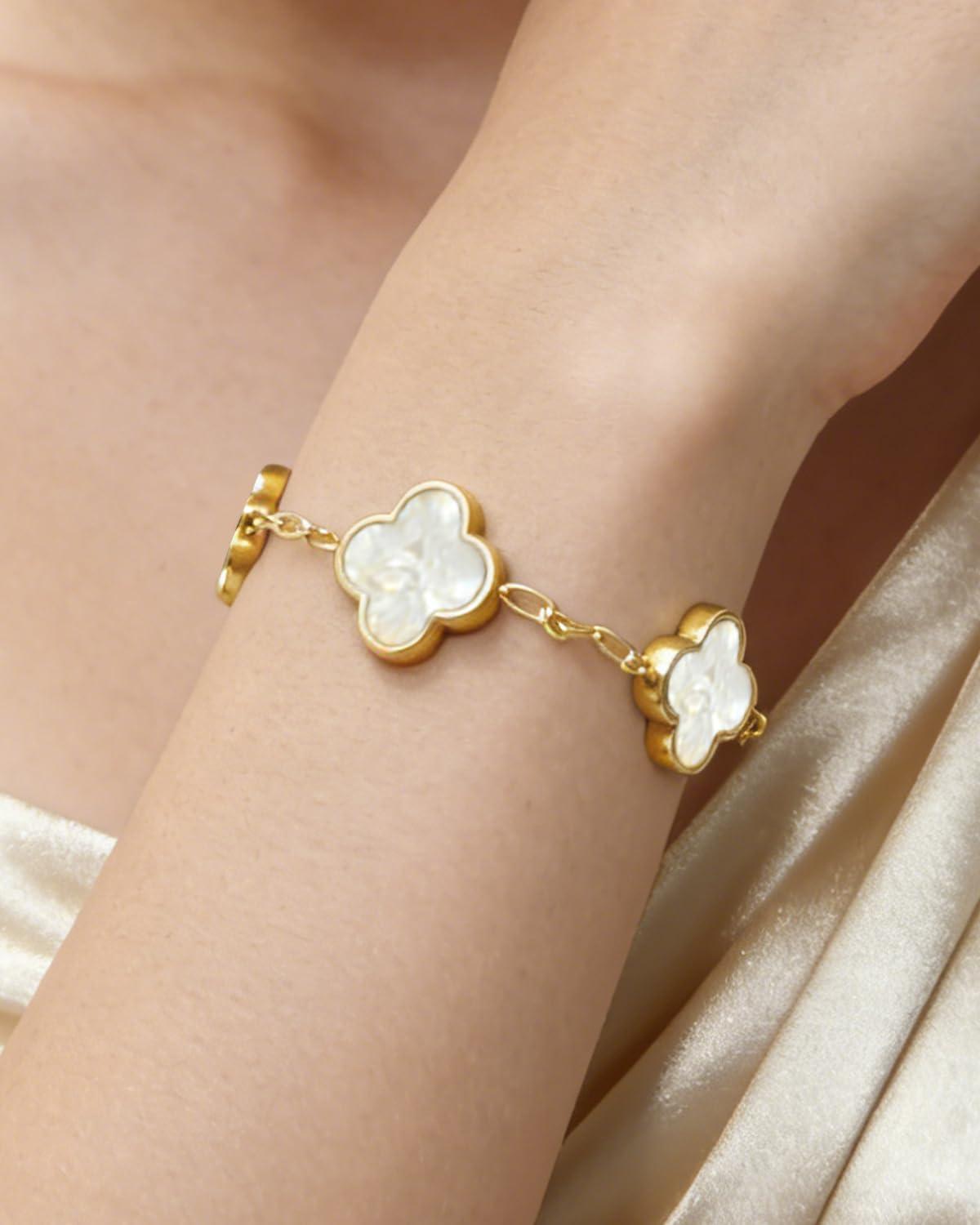 18K Gold Plated Bracelets for Women Non Tarnish, Golden/Red/White/Black Four Leaf Clover Bracelet Charm Bracelets for Women Trendy Valentines Day Gifts for Her - Image 2