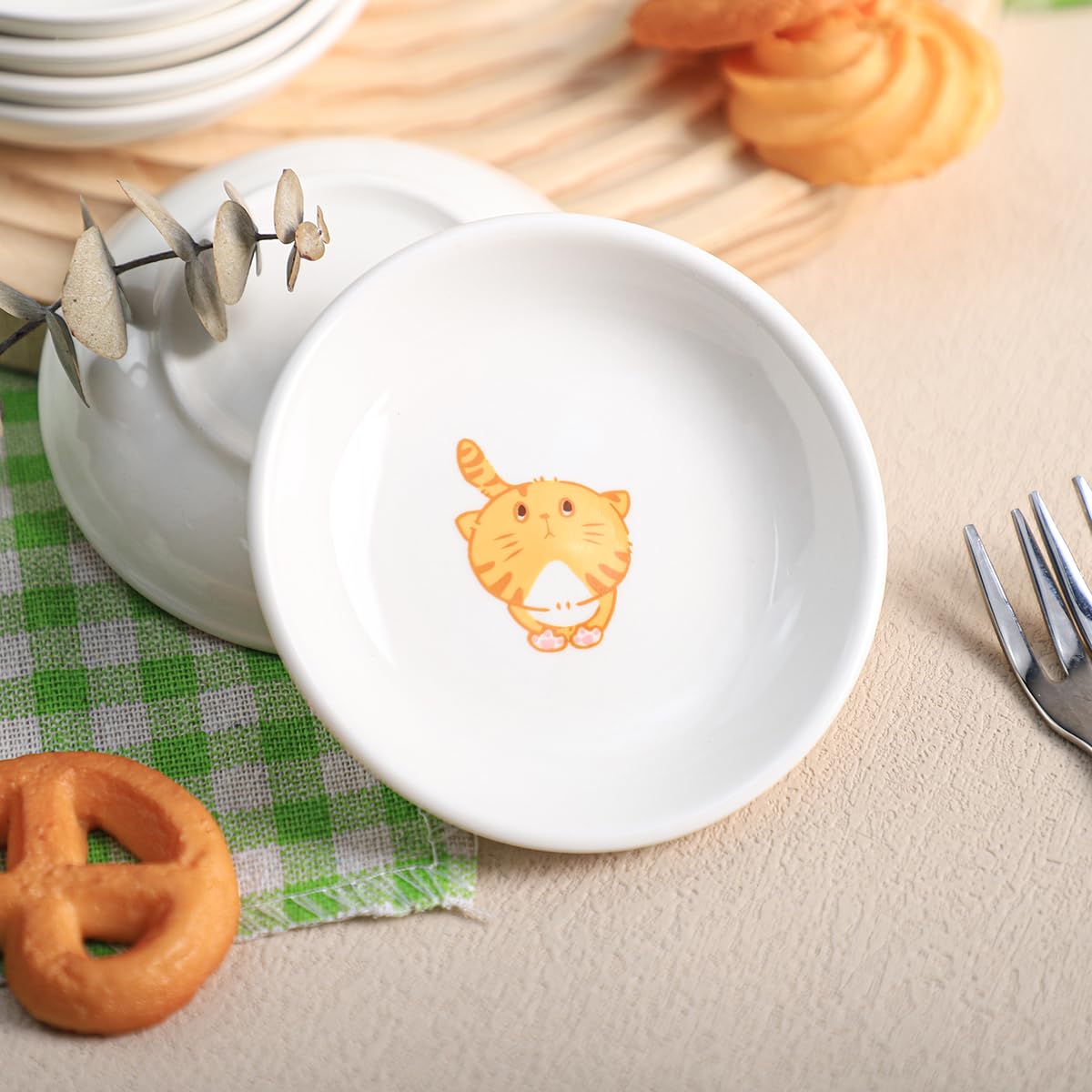SOCOSY Super Cute Cartoon Animal Ceramic Sauce Dishes, Seasoning Dishes, Little Cat Dog Bird Feeding Bowls, Sushi Soy Dipping Bowls, Appetizer Plates, Dessert Plates, Set Of 6-Cats-5 Inch
