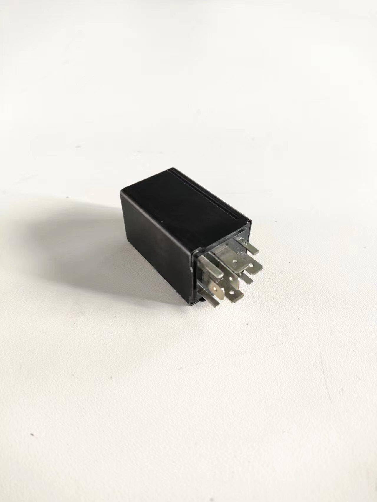 Amazon.com: 04686094 4686094 68499069AA 04686130 68499068AA  