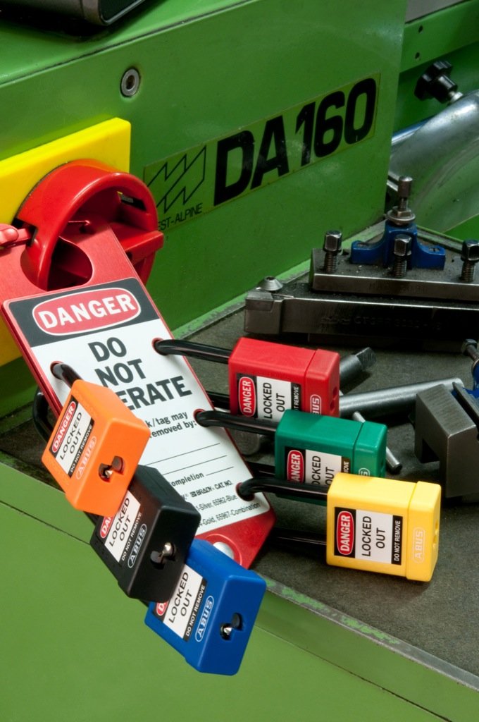 Master Lock 2943 Replacement Keys: 2 Keys