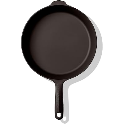 Field Company No.8 Medium Cast Iron Skillet – 10.25-Inch Pre-Seasoned Pan for 2–4 Servings, Lighter & Smooth, Made in USA
