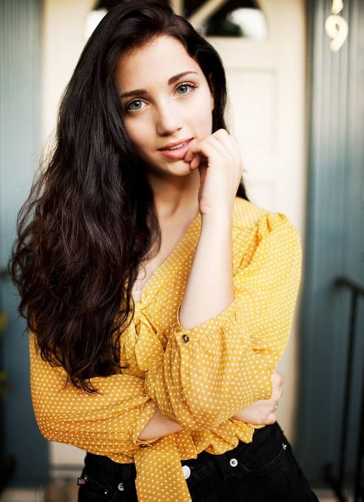 Bir kishi echkining anusini sikadi Erkaklar hukmronligi aks etgan rus pornosi