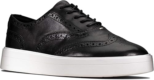 clarks hero brogue black