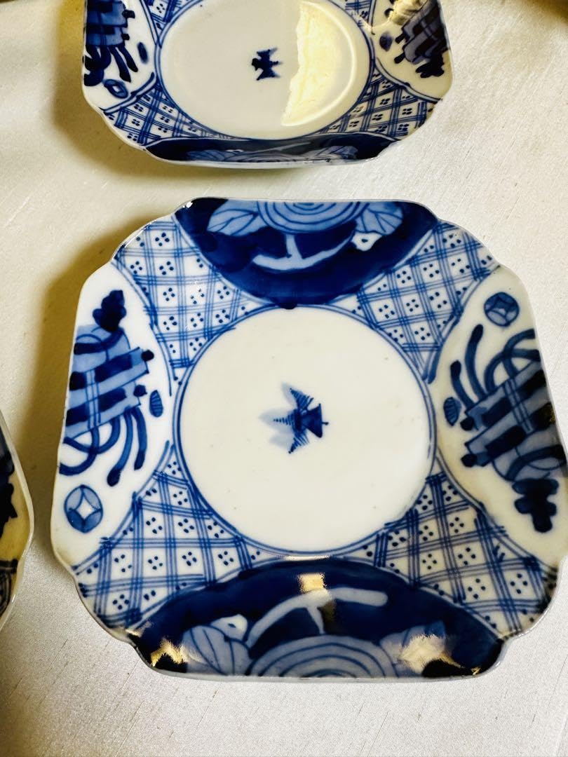 Amazon | 古伊万里 骨董 角皿 5枚 | ノーブランド品 | 小皿