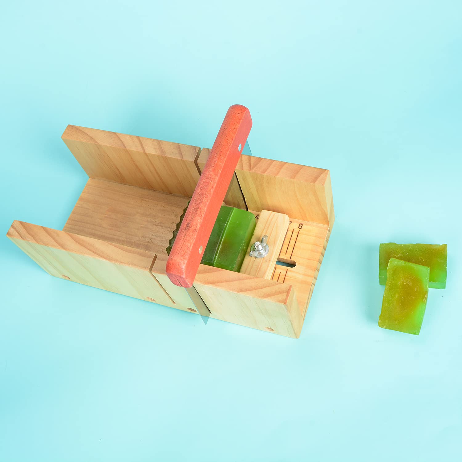 Holzseifenlaibform und Seifenschneider-Set - 2 Stück Rechteck Silikonform unterschiedlicher Größe mit Holzkiste und 1 Stück Edelstahl-Geradschneider und 1 Stück Wellenschneider