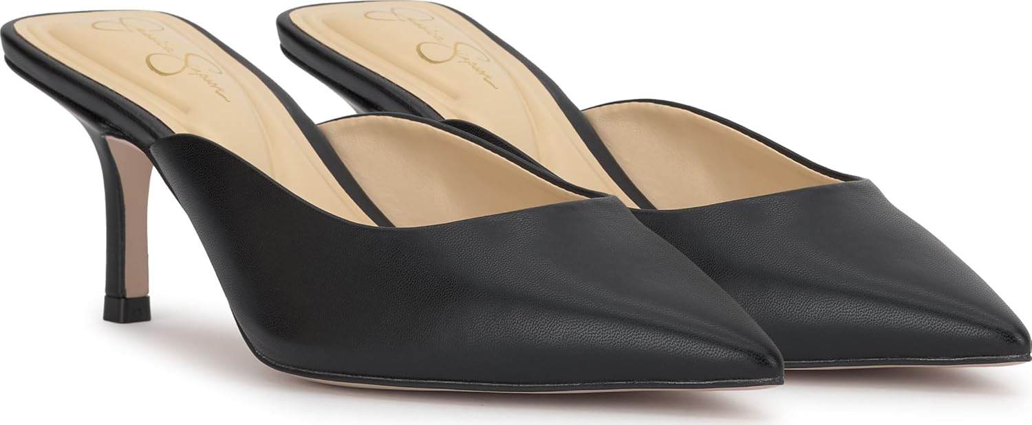 Jessica Simpson Women's Belvaen Pointed Toe Mule - Image 7