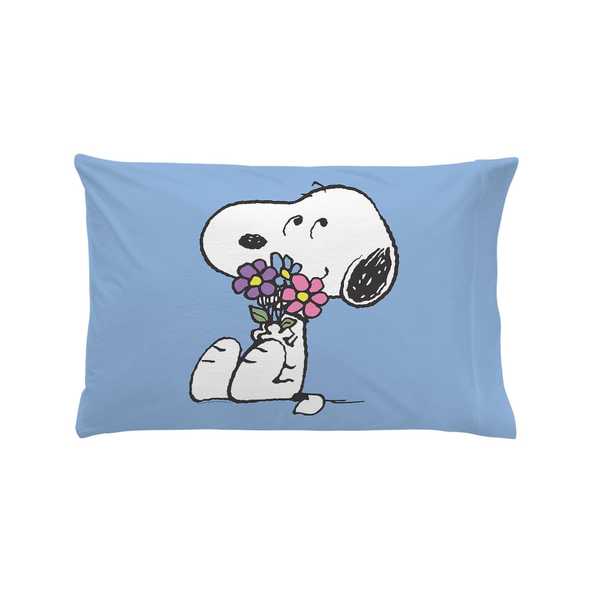 Amazon.com: CafePress Snoopy with A Flower Bouquet Standard Size Amazon.com: CafePress Snoopy with A Flower Bouquet Standard Size