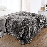 LANGRIA Luxury Super Soft Faux Fur Fleece Throw Blanket Cozy Warm Breathable Lightweight and Machine Washable Dyed Fabric for Winter - Decorative Furry Throw for Couch Bed (60x80, Twin Size Grey)
