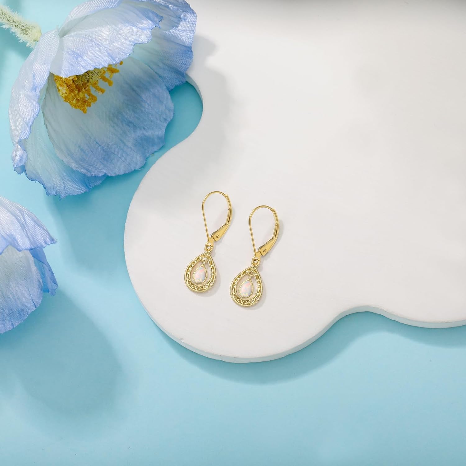 14K Solid Gold Filigree Teardrop Dangle Earrings for Women,14kt Real Gold Filigree Leverback Dangle Drop Earrings Jewelry Gifts for Wife Mom Birthday Christmas Valentine's Day