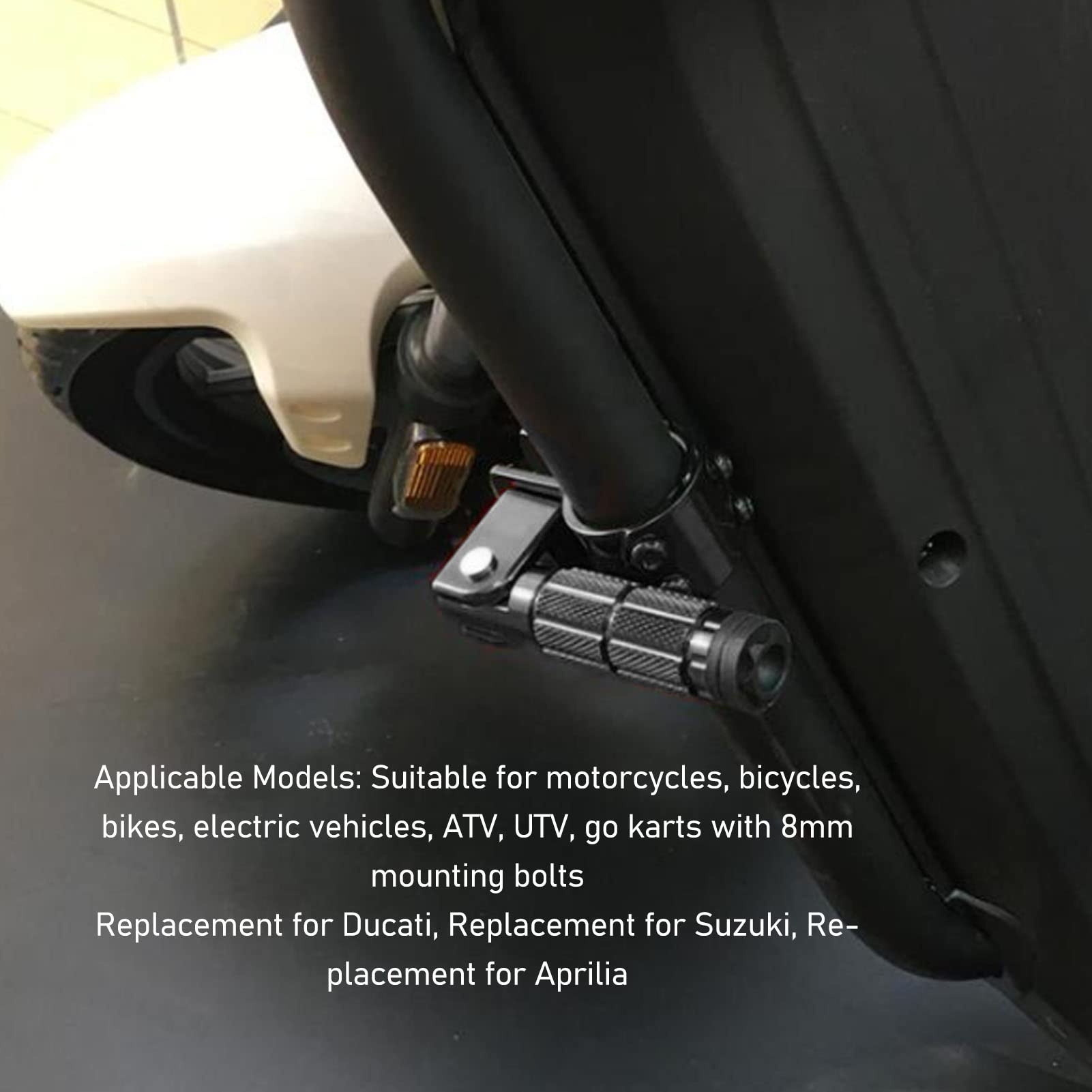 Chiciris 2pcs Moto Passeggero Poggiapiedi Pieghevole Pedali 90 Gradi Pedane Posteriore Set In Lega Di Alluminio Antiscivolo M8 Installare Bulloni (Nero)