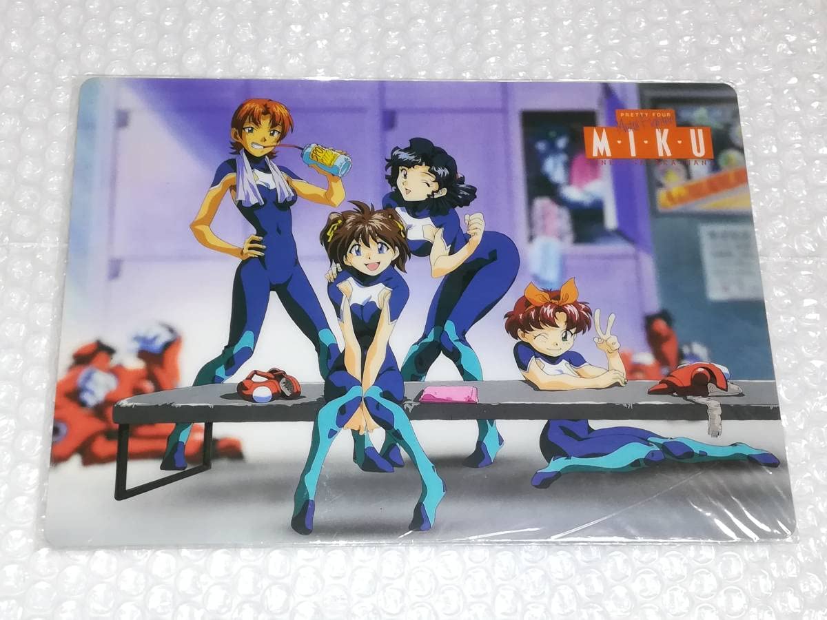 Amazon.co.jp: メタルファイターMIKU 下敷き みく ギンコ サヤカ ナナ