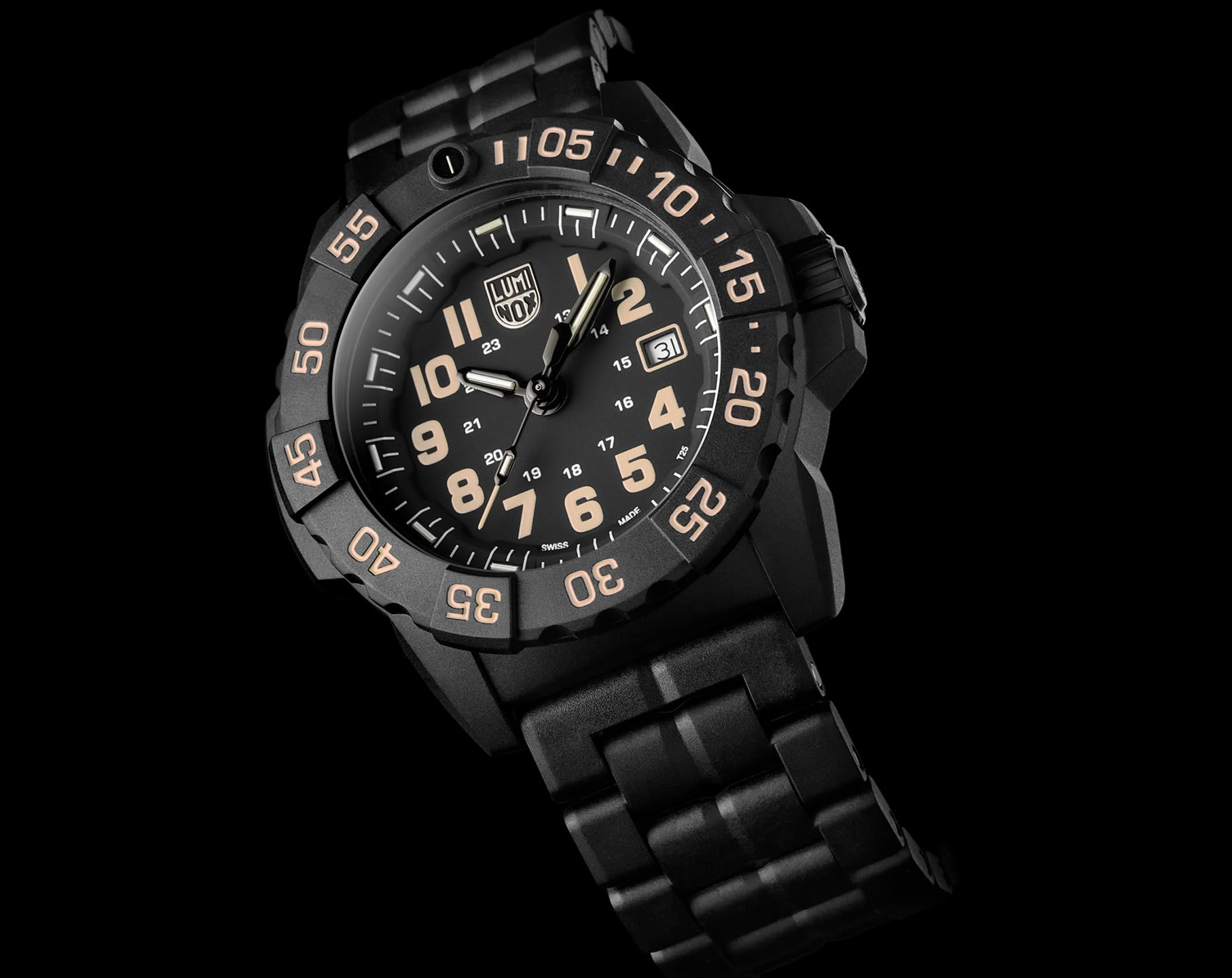 Luminox Navy Seal XS.3510 Militäruhr 45 mm – Taucheruhr Schwarz/Sand aus CARBONOX™, 200 m wasserdicht, Schweizer Quarzwerk, LLT-Beleuchtung, Swiss Made, XS.3510