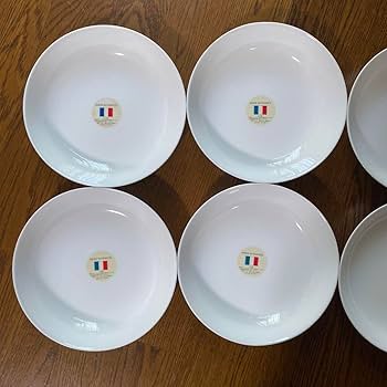 ヤマザキ　春のパン祭り　白いフレンチディッシュ　丸皿　2004年　31枚セット Amazon.co.jp: ヤマザキ春のパン祭り 2004 白いフレンチ