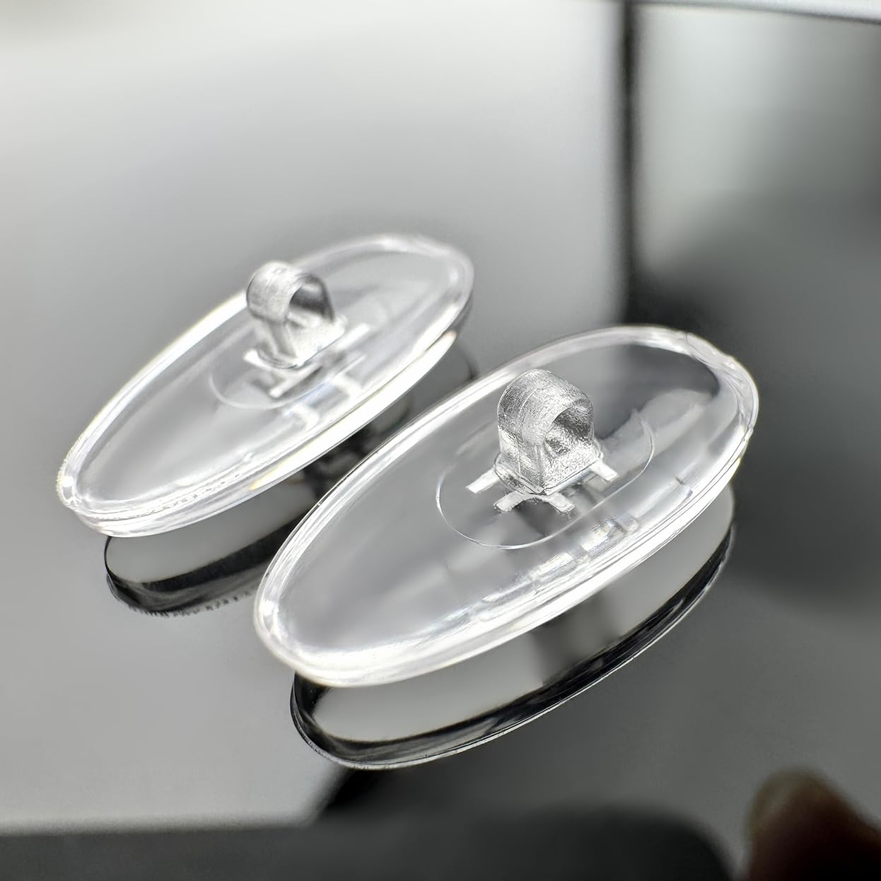 JOYWE Coussinets De Nez Adhésif Plaquettes De Nez En Silicone Antid Rapante Pad Pour Lunettes Soleil Spectacles 2mm 12 Paires Transparent