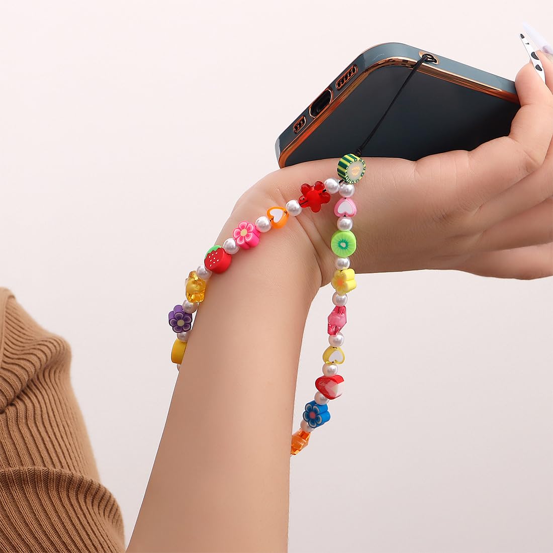 Panda porta cellulare con perline da stirare - Kreattivablog
