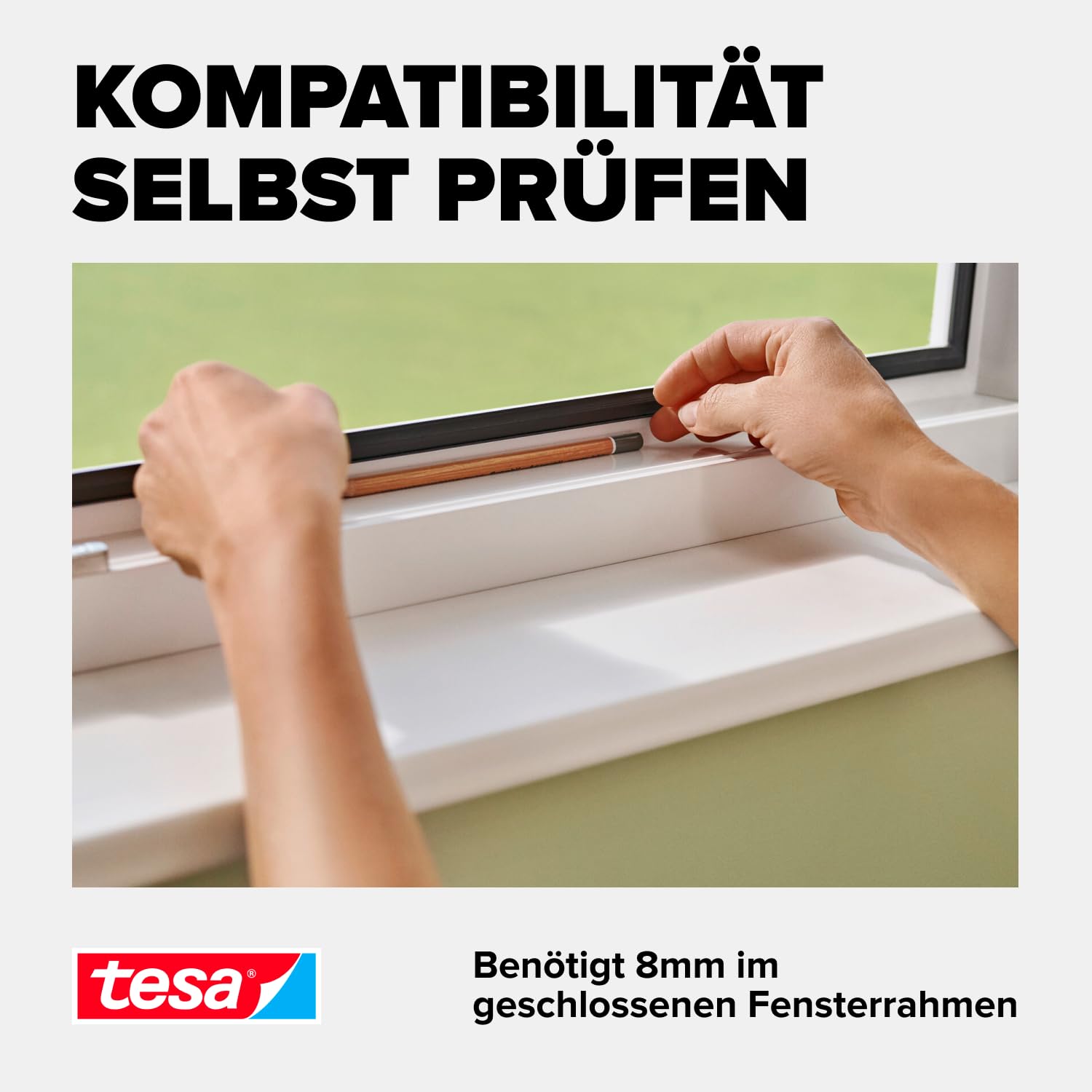 tesa Insect Stop Anklips-Rahmen Fliegengitter für Fenster - für PVC-Fenster - zuschneidbarer Rahmen, Netz aus Fiberglas, Selbstklebende Halte-Klips - 1,0 x 1,2 m - Anthrazit (Durchsichtig)
