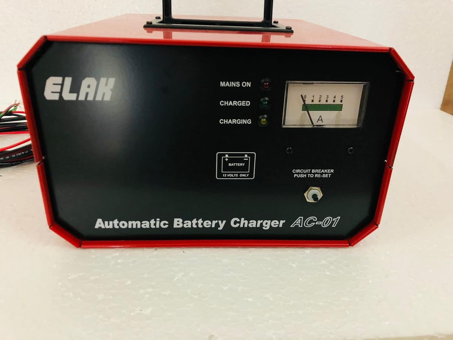 Elak Automatic Battery charger Constant current charging for