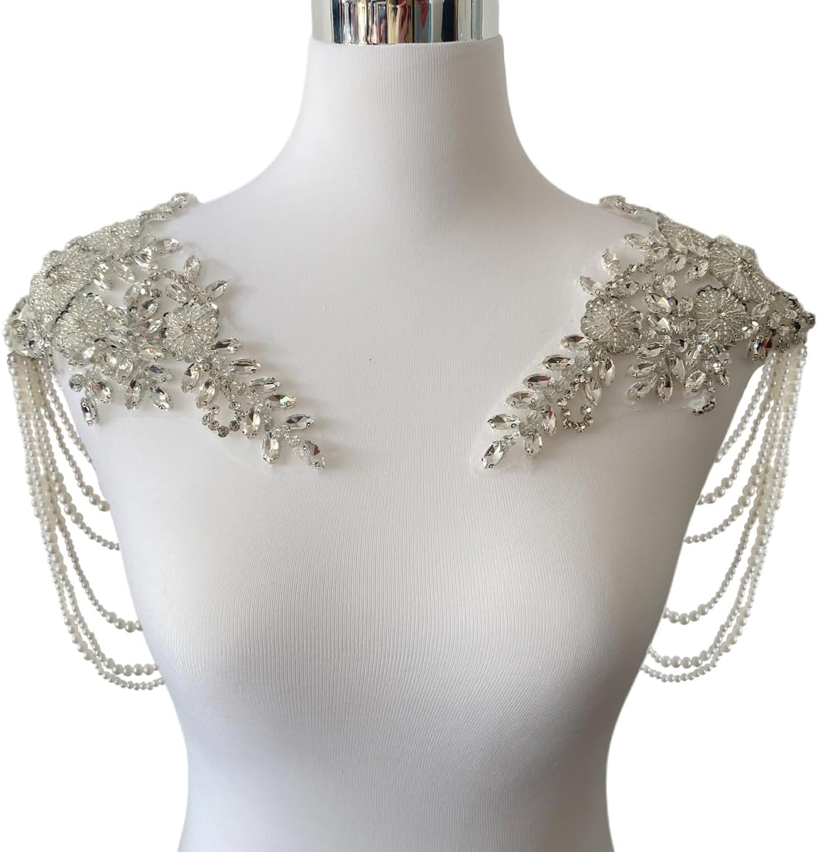 1 Pair Beaded Tassel Rhinestones Applique Embellishment for Clothes Epaulettes Shoulder Patches Sew-on Diamond Sequin Applique for Wedding Dress DIY Accessories (Silver)