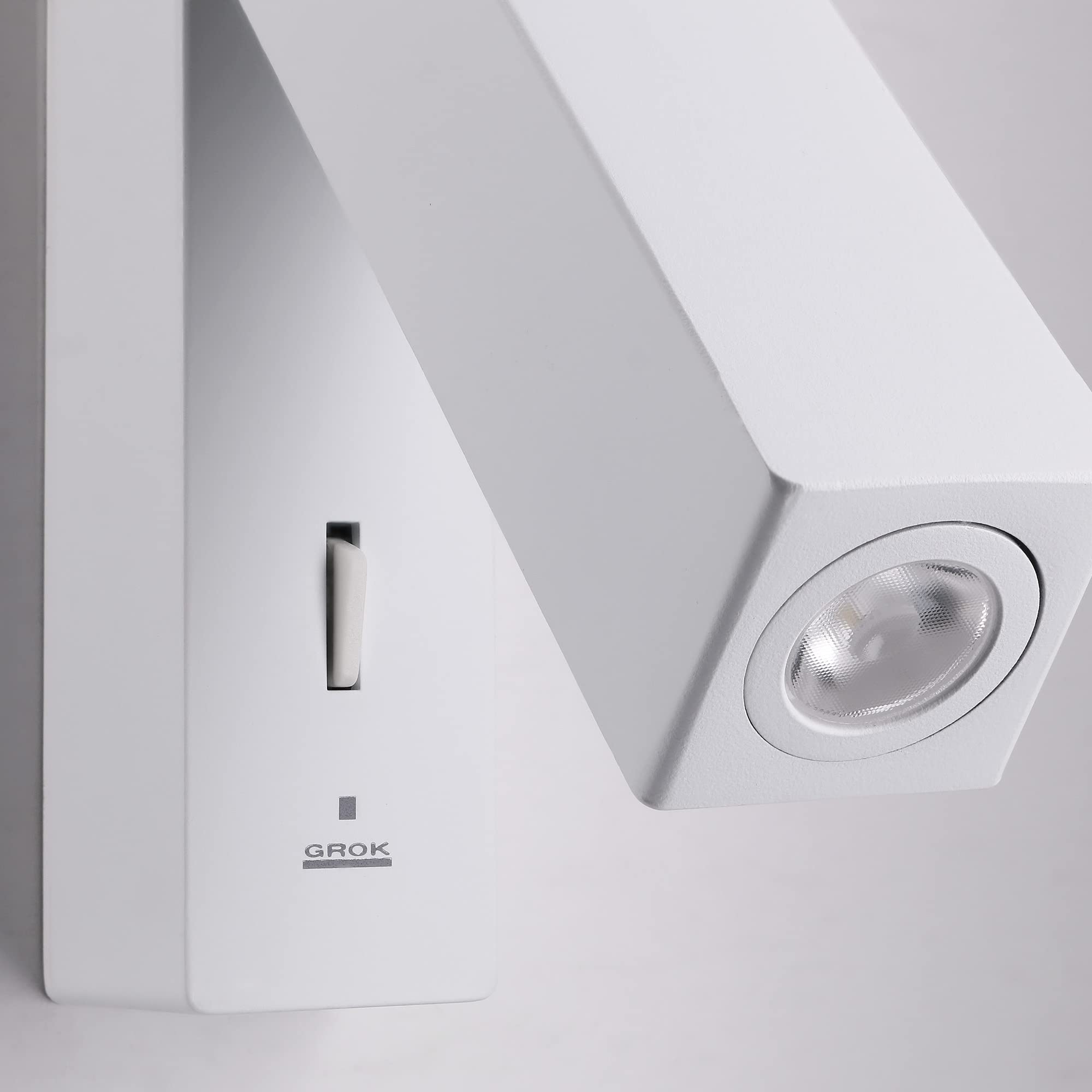 LEDS·C4 Luz de Lectura LED 3W 3000K Blanco, Ideal para Superficie, 108lm, Iluminación Interior Moderna, Eficiencia Energética, Diseño Compacto y Elegante