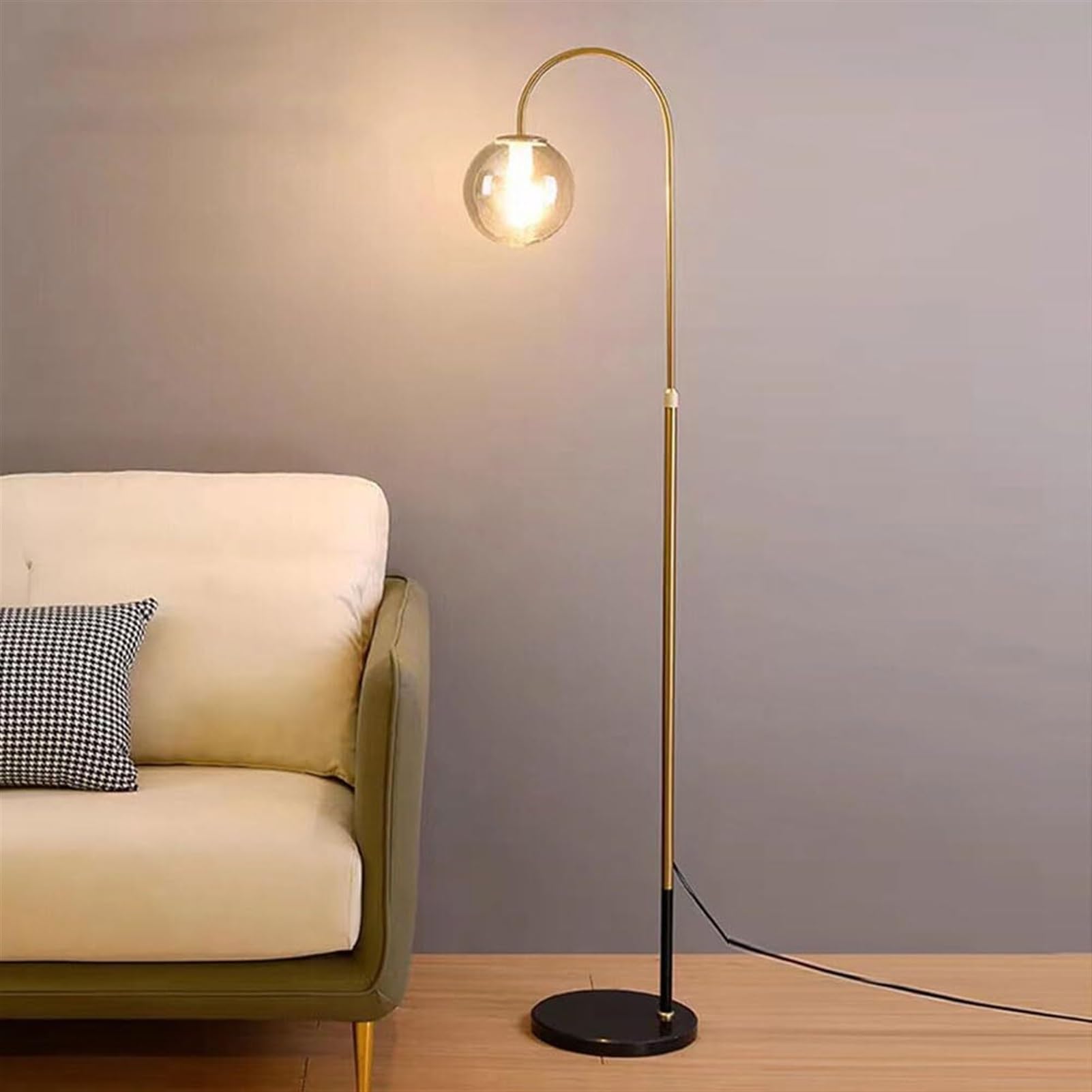 Amazon.co.jp : アンバーガラスグローブシェードフロアランプ