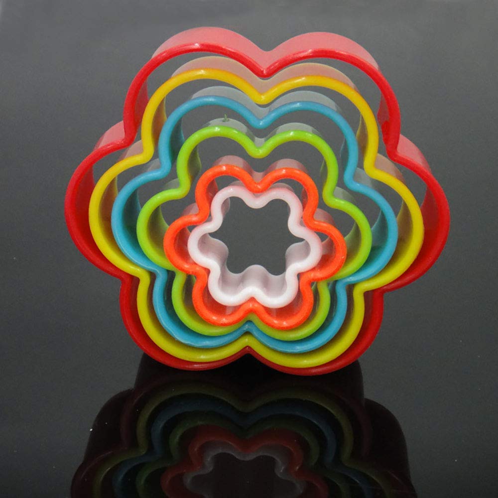 Cookie Cutter,6 PCS Biscuit Cutters Flower Shape Cookie Cutter Shapes Food Cutter Cookie Molds Plastic Cake and Pastry Cutters for Cake Sandwich Fondant Candles Making