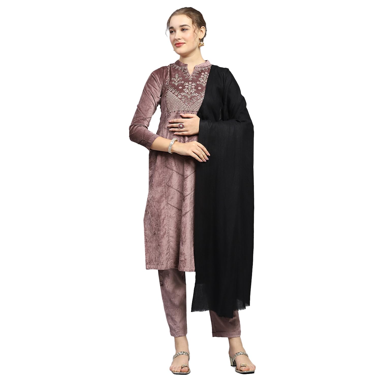 monte carlo Womens Black Solid Shawl-picture-10