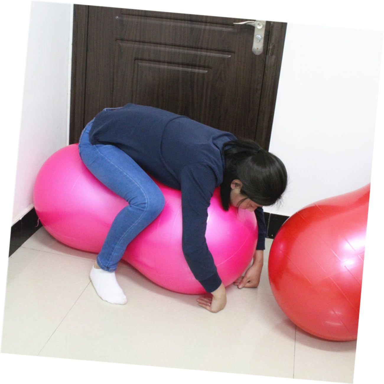 Anti Burst Yoga Ball Erdnussform Extra Pilates Gymnastikball für Balance Krafttraining Zuhause Fitnessstudio