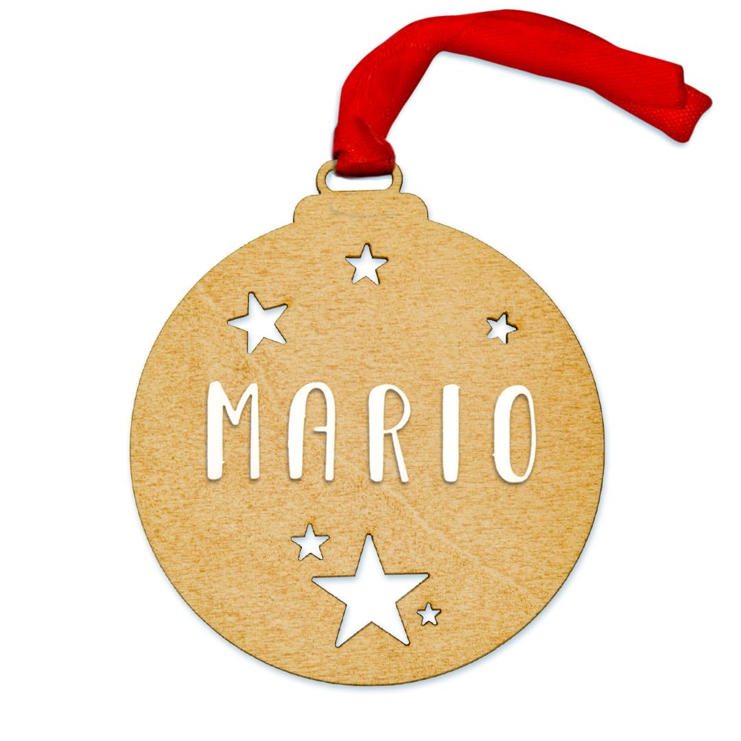 Bola de Navidad Personalizada con Nombre, de Madera con Estrellas e Incluye Cordel de Raso Rojo. Adorno para el árbol de Navidad Personalizado de Madera. Regalo navideño Original
