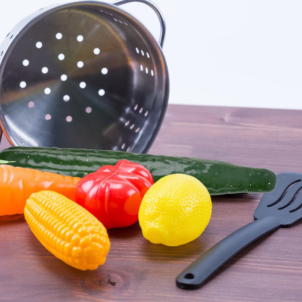 LUEYAO Fake Cucumber, Artificial Vegetables Foam Cucumbers Highly Simulation Lifelike for House Kitchen Party Pub Decoration Cabinet Ornament 2 pcs