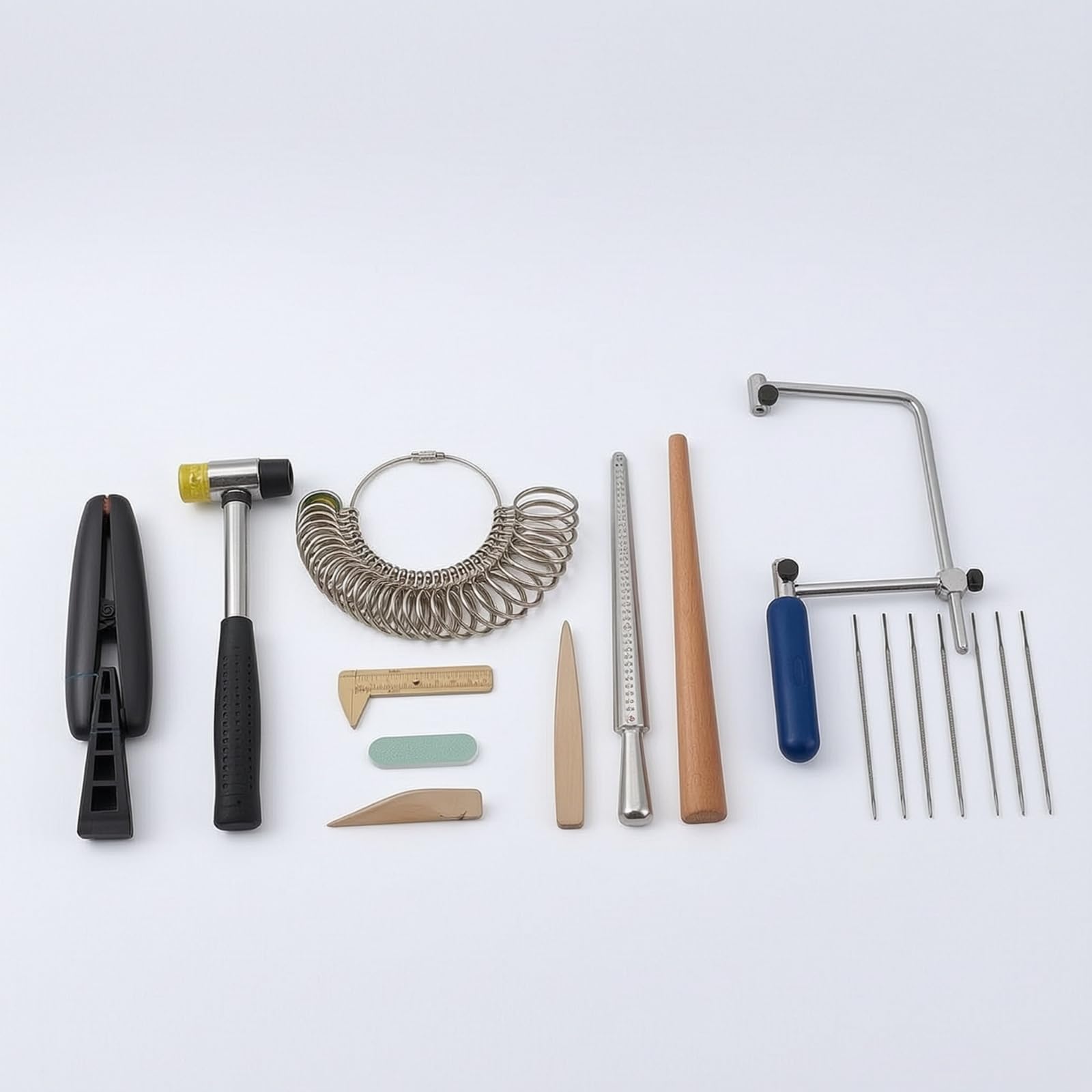 18 Piezas Kit Reparación Anillos con Mandril Preciso Medidor Anillos Reutilizable Joyería para Joyeros, Juego De 18 Piezas Mido Con 90 Varillas Para Pulir Plata Y Hojas De Sierra Nacionales