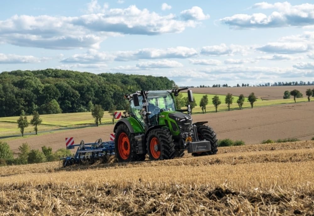 Universal Hobbies Trattore Fendt 620 Vario