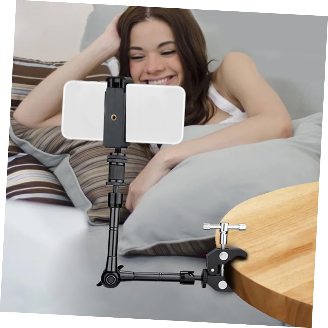 Adjustable Clip on Phone Holder Stand Rotatable Arm Mobile Phone Mount for Desk Car Bedroom Office Hands Free Viewing