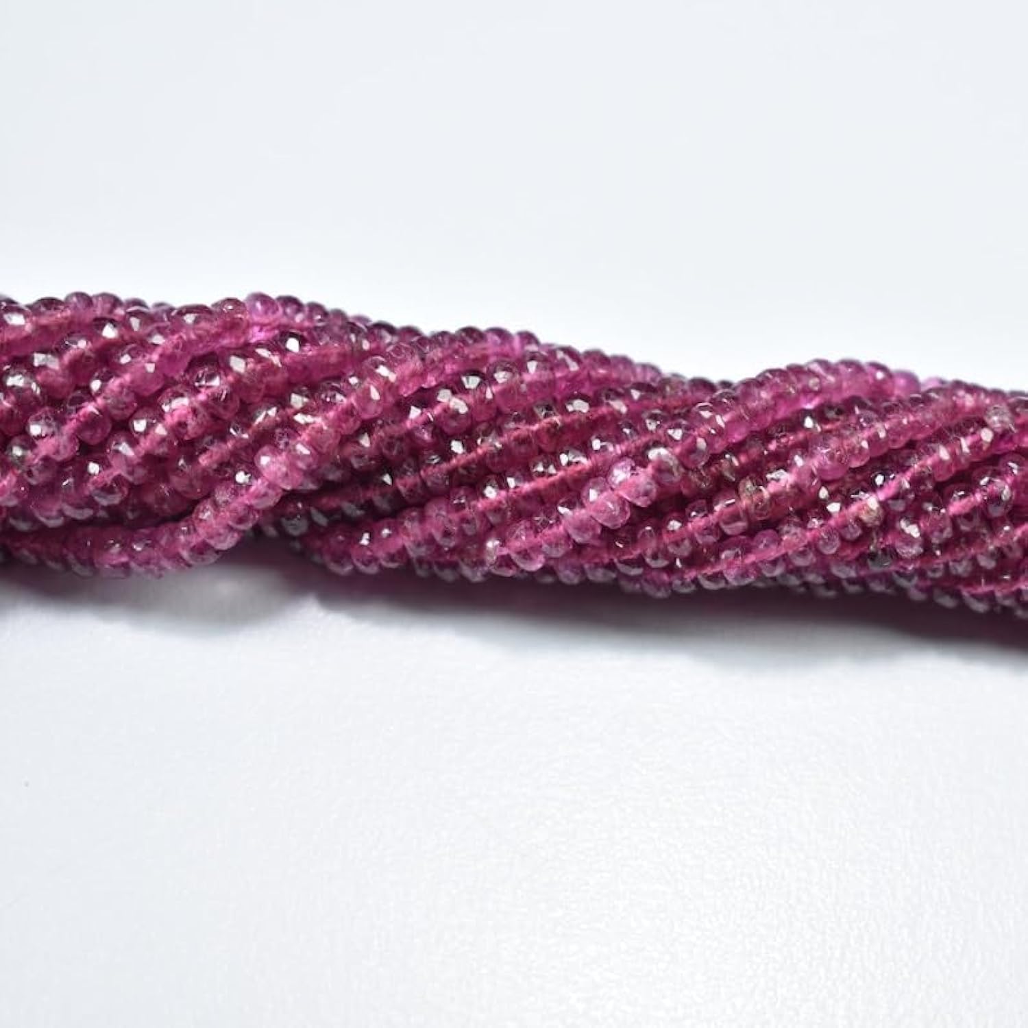 Tourmaline rose naturelle en perles rondes facettées 2.5-3.5mm pour création de bijoux uniques