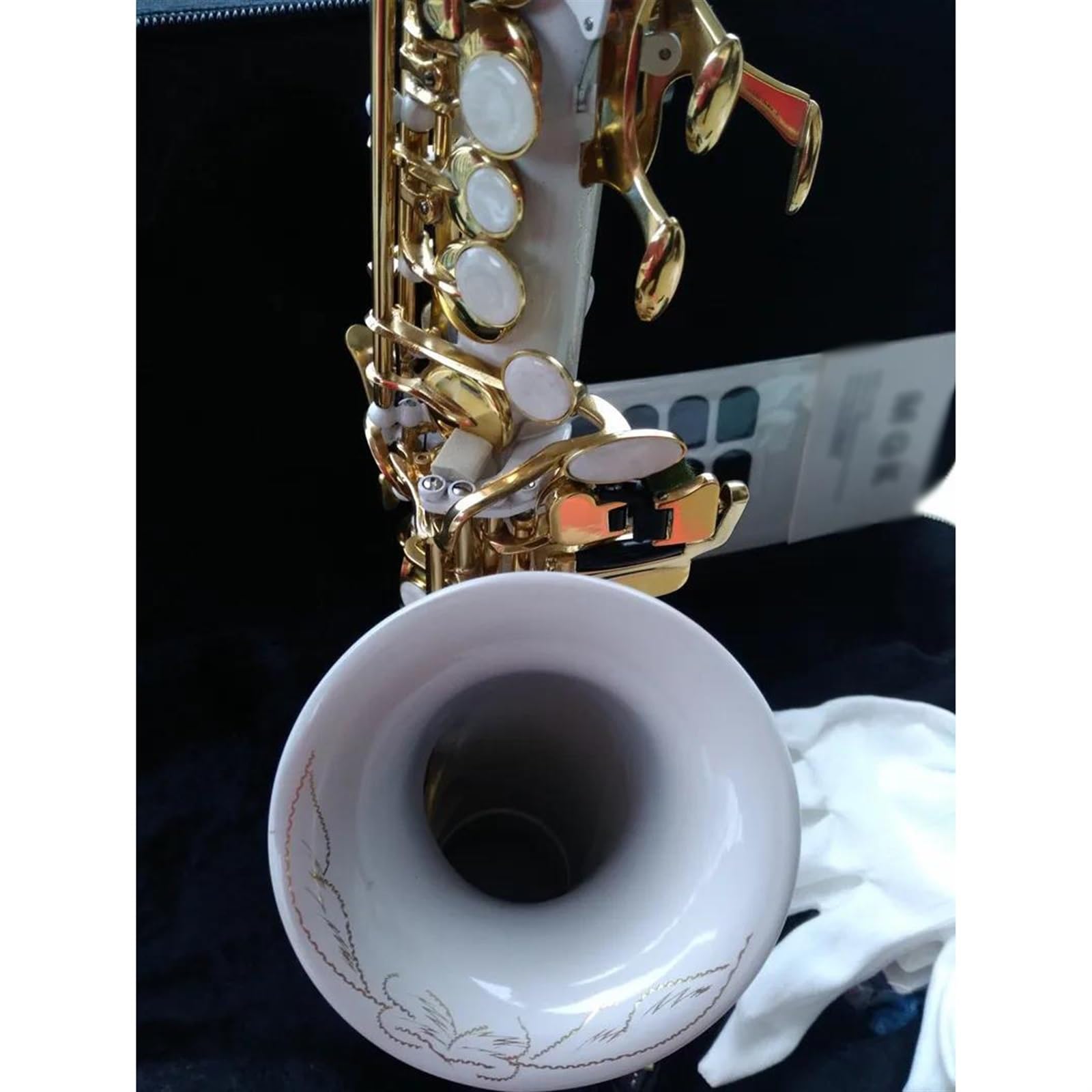 Professionale Sassofono Sassofono Soprano Curvo Bianco Bb Gold Key Sax Strumento A Fiato Alto Con Custodia Spazzola Per Cinturino Per Ance Per Sassofono Soprano