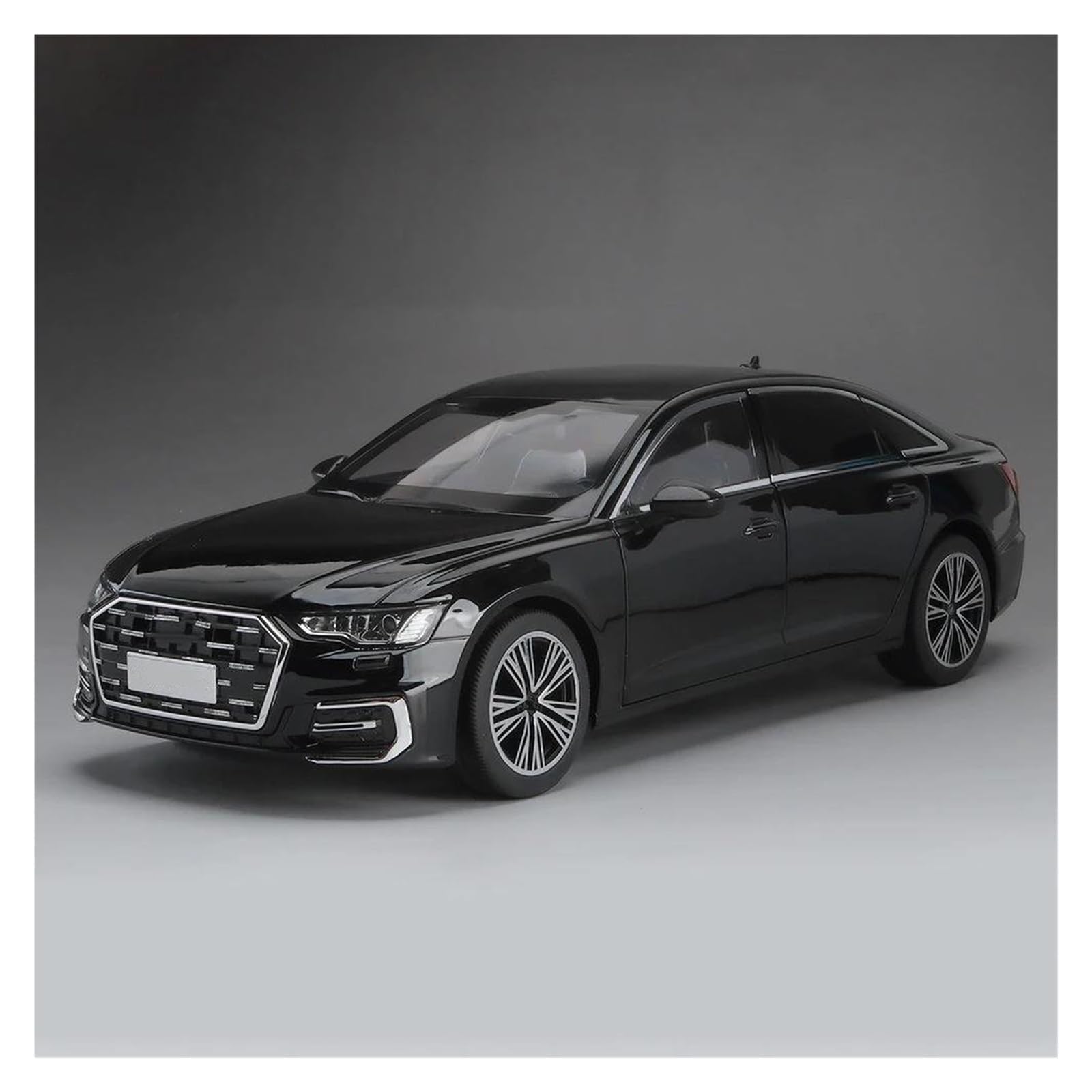 UIFCOG Die Cast Collectible Car Model 1:18 For Audi A6L Car Model Alloy Diecasts Vehicles(Black)