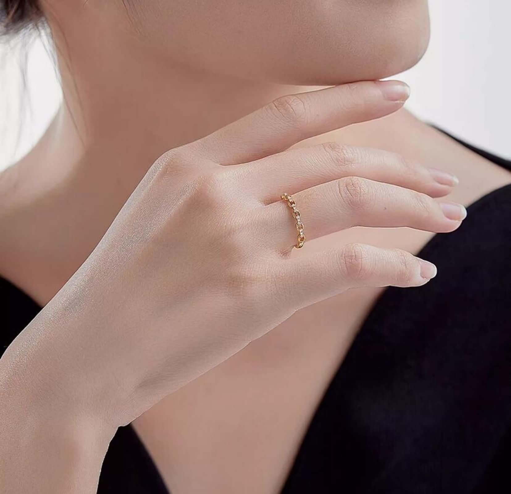 Anillo de compromiso de oro amarillo de 9 quilates, 14 quilates, 18 quilates, cadena hueca con diamante de 0,05 quilates