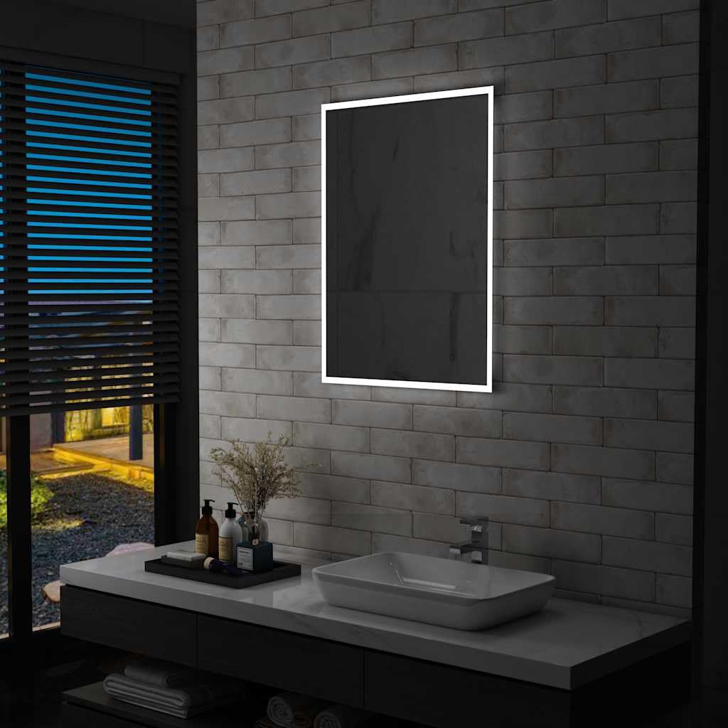 Miroir mural à LED 60x80 cm en verre argenté avec cadre aluminium étanche IP44