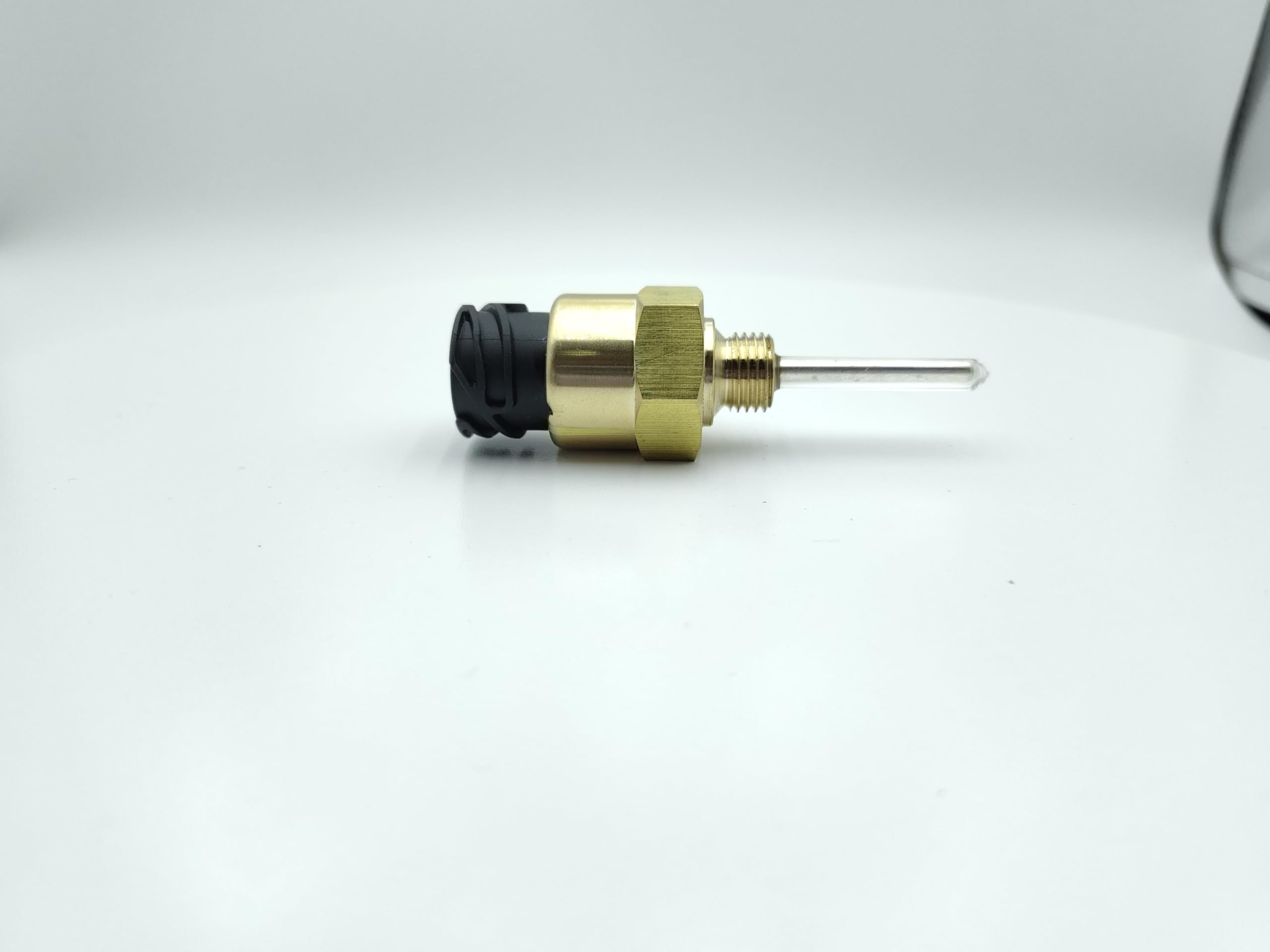Sensore di livello del liquido di raffreddamento compatibile con DEUTZ TCD3.6 sostituisce 218715GT 04218100 04218372 4218372