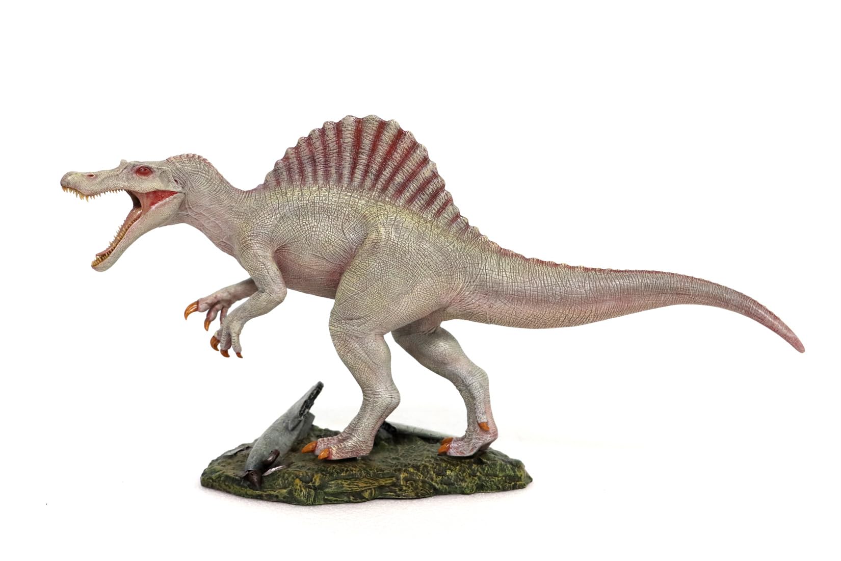 Amazon.co.jp: Nanmu 本心楠改 スピノサウルス2.0版 42cm 台座付き