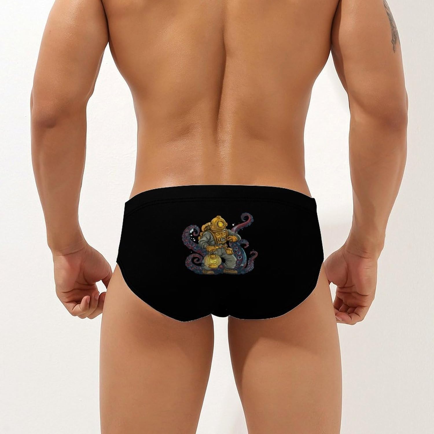 Deep Sea Hard Hat Diver Men's Swimsuit Brief Sexy Bikini Briefs Retro Printed Swimwear Quick Dry Swimming Trunks 3X-Large