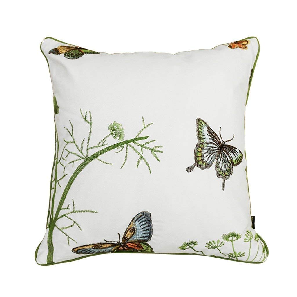 Coussin douillet brodé papillon pour soulager votre dos au bureau ou salon