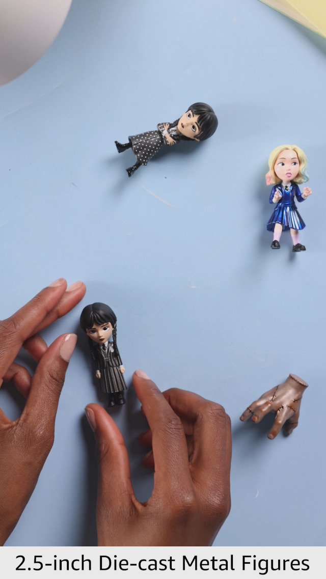 Amazon.com: Jada - Set of 4 Wednesday Series Character