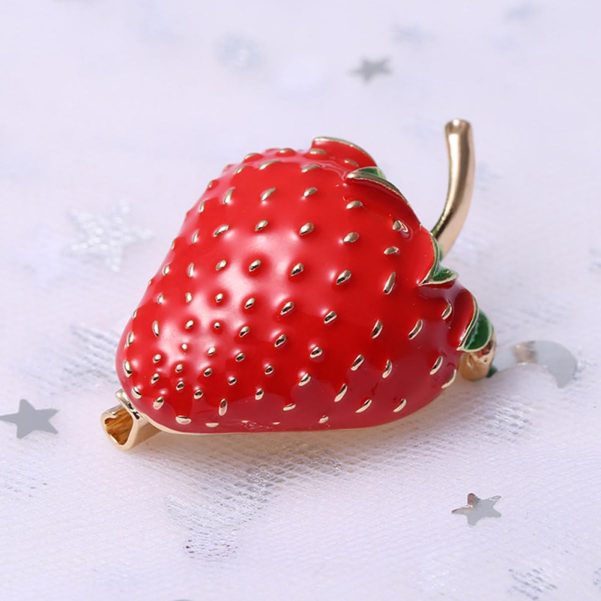 BESPORTBLE 1pc Strawberry Brooch Corsage for Scarves and Bags Creative Fruit Design Breastpin for Boy Girl and Girls Unique Accessories for Fashionable Outfits