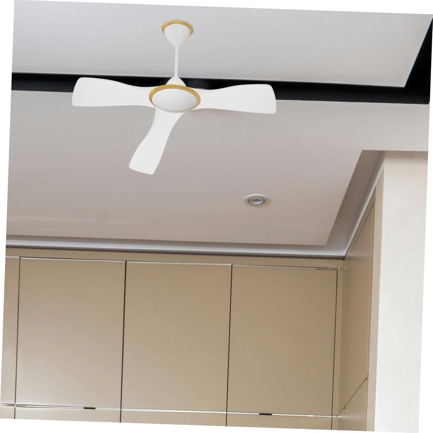 Housoutil 3pcs Plastic Fan Blades for Traditional Ceiling Fans Easy Replacement for Powerful Air Circulation Living Rooms and Bedrooms Compatible Various Interior Styles