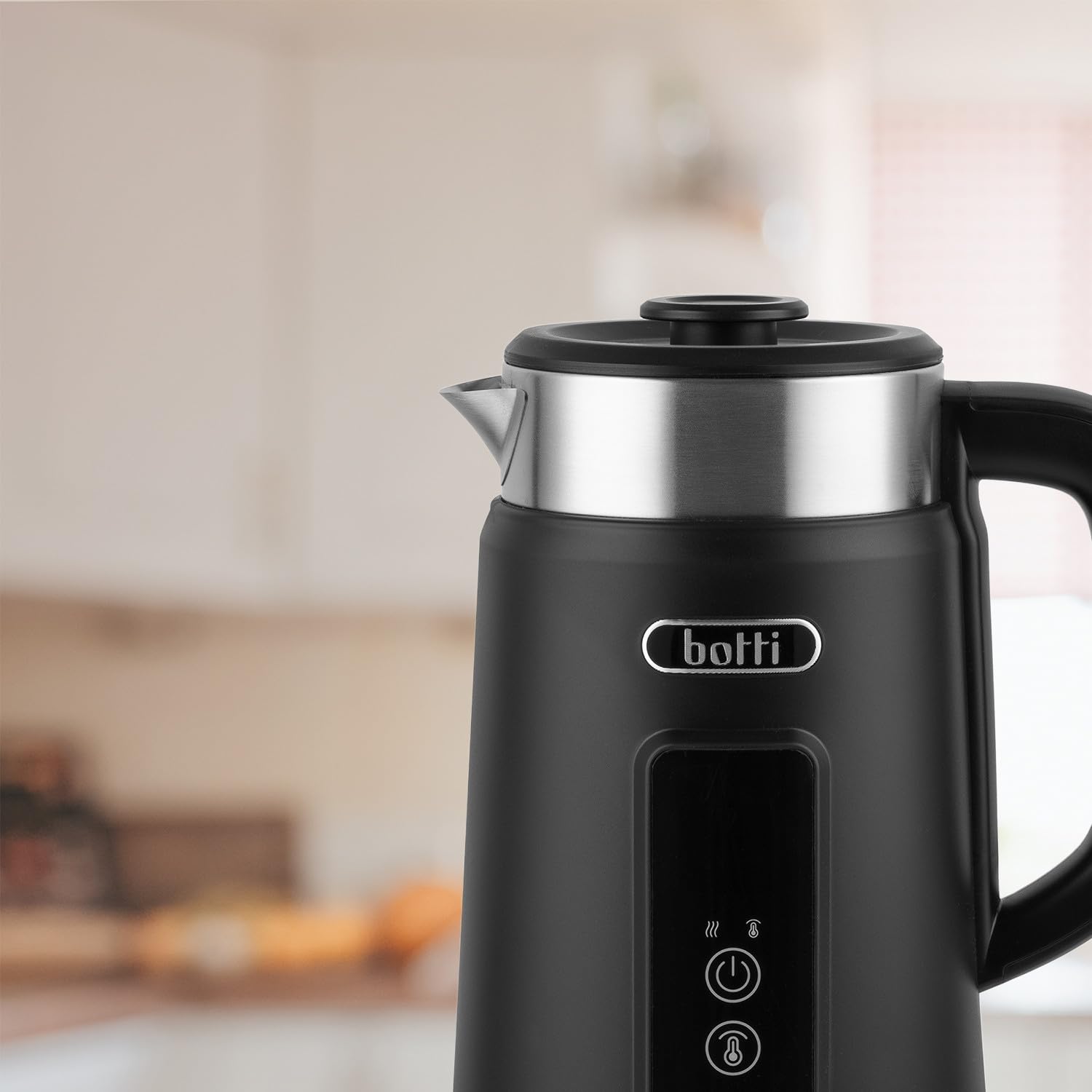 Botti Luiz hervidor 1,5L negro | Pantalla LED de temperatura | Diseño de doble pared | Base giratoria de 360° | Calentamiento rápido | Función de mantenimiento de calor | Apagado automático
